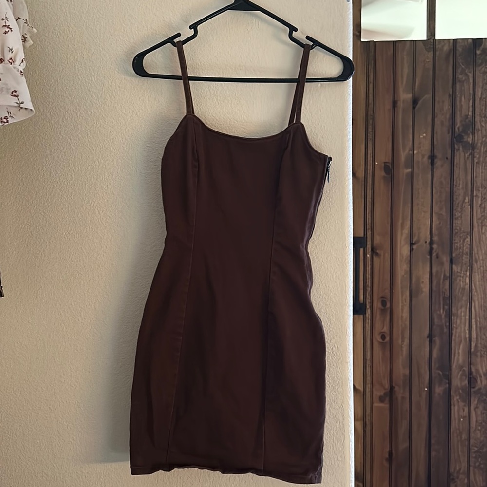 XS brown dress